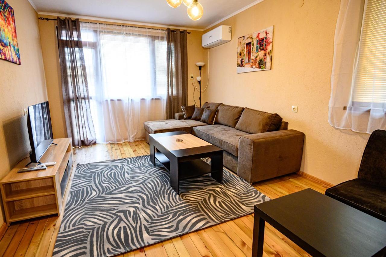 Lalev Guest House Банско Экстерьер фото